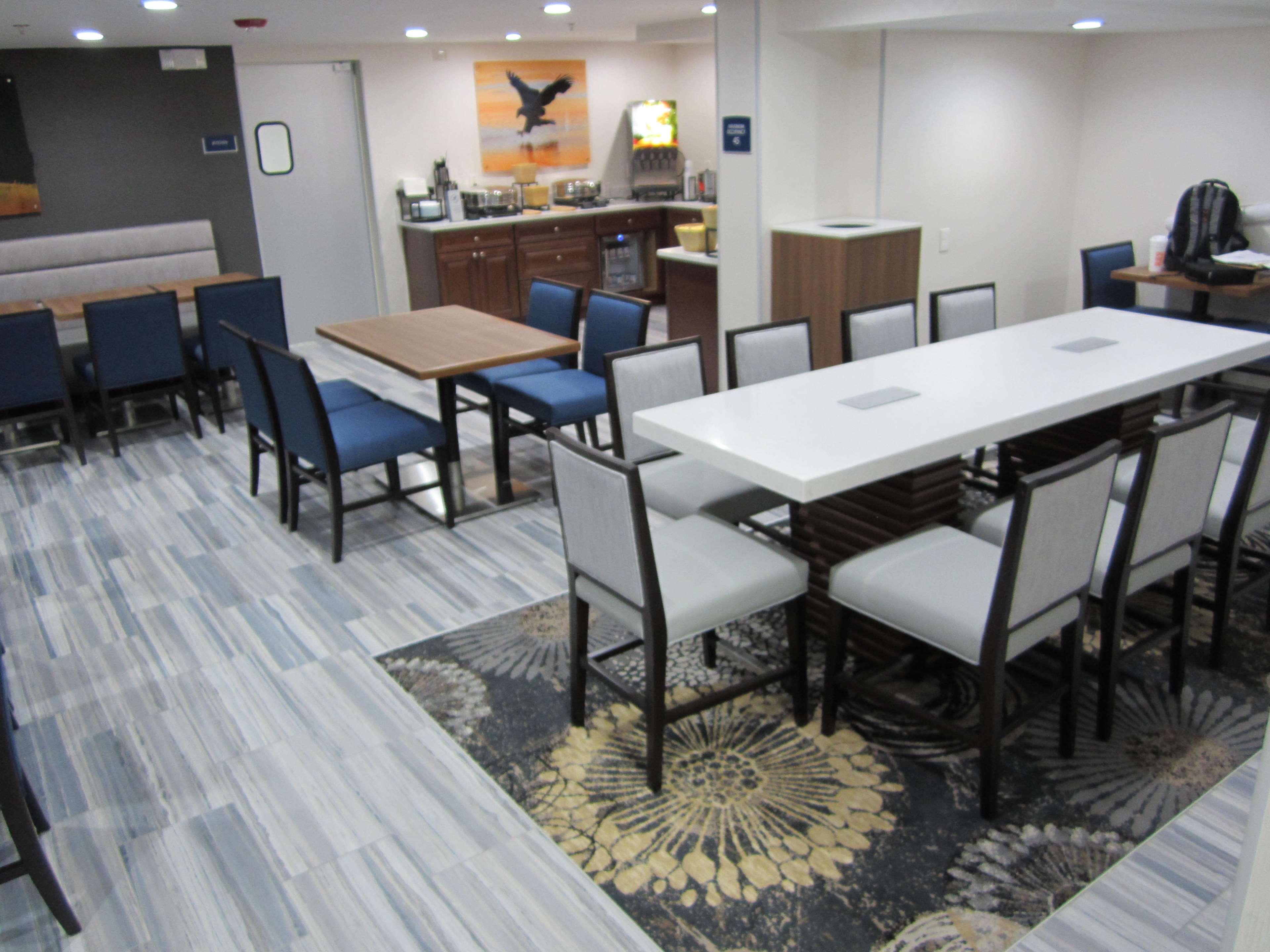 Best Western Atlanta-Marietta Ballpark Hotel Waterford Eksteriør billede