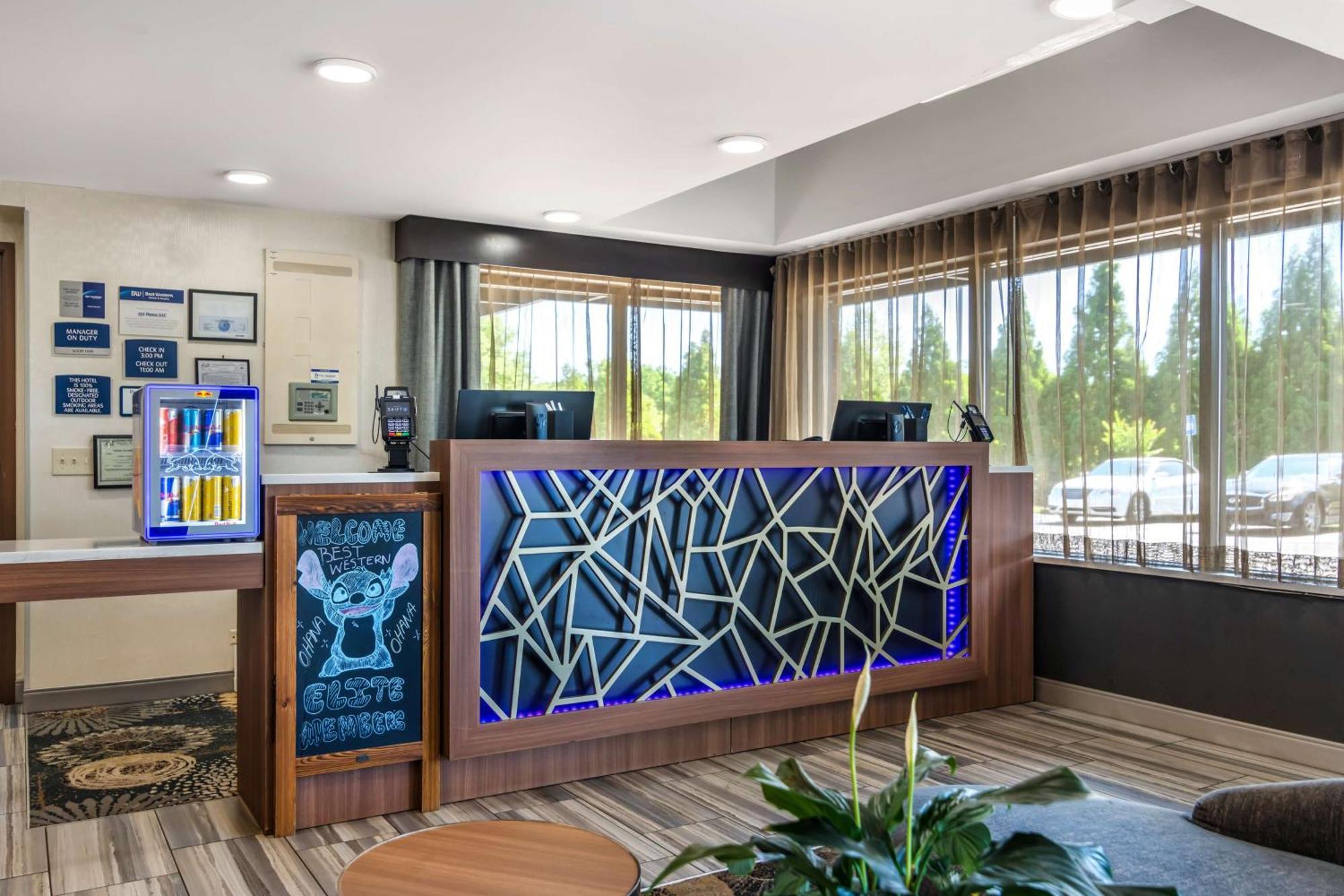 Best Western Atlanta-Marietta Ballpark Hotel Waterford Eksteriør billede