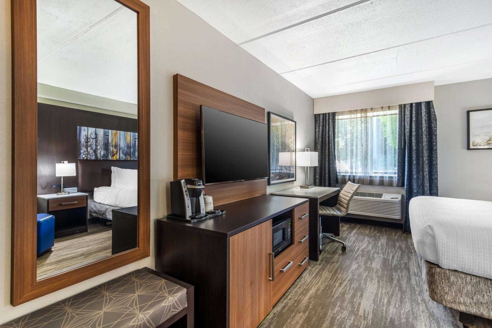 Best Western Atlanta-Marietta Ballpark Hotel Waterford Eksteriør billede